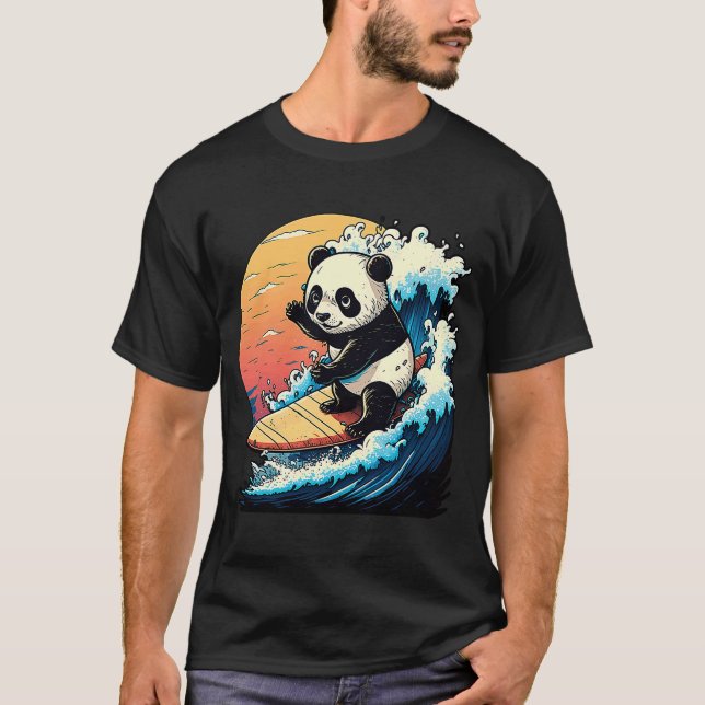 Panda Bear Surfen die große Welle vor Kanagawa T-Shirt (Vorderseite)