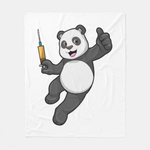 Panda bei Impfung mit Spritze Fleecedecke