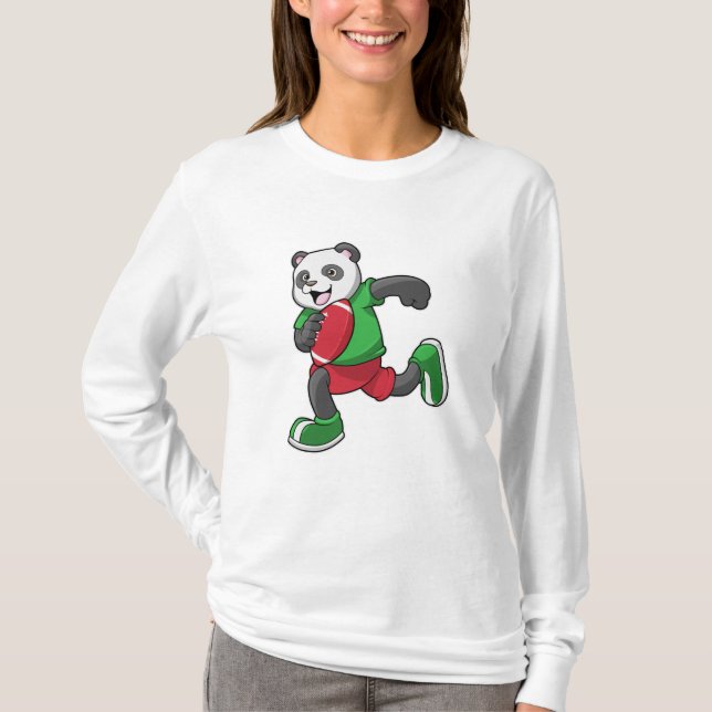 Panda beim Fußball mit Ausrüstung T-Shirt (Vorderseite)