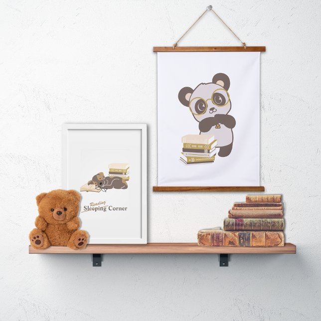 Panda Book Nook Reading Poster Wandteppich Mit Holzrahmen (Reading Collection Panda Tapestry)