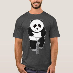 Panda fährt ein Geschenk auf dem Fahrrad T-Shirt