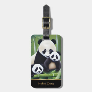 Panda Familie realistische KI-Schöpfung Monogram. Gepäckanhänger