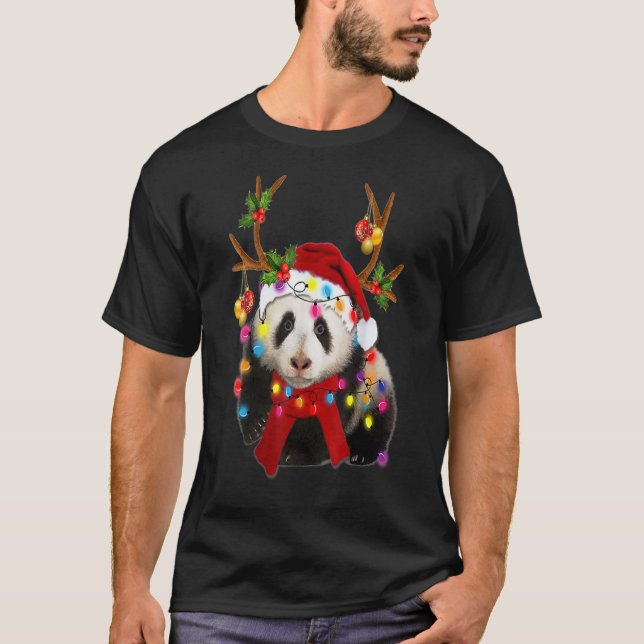 Panda Gorgeous Reindeer Panda Weihnachtsbaum Licht T-Shirt (Vorderseite)