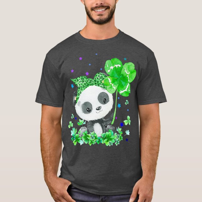 Panda Holding Kleeblatt Stars Niedlich St Patricks T-Shirt (Vorderseite)