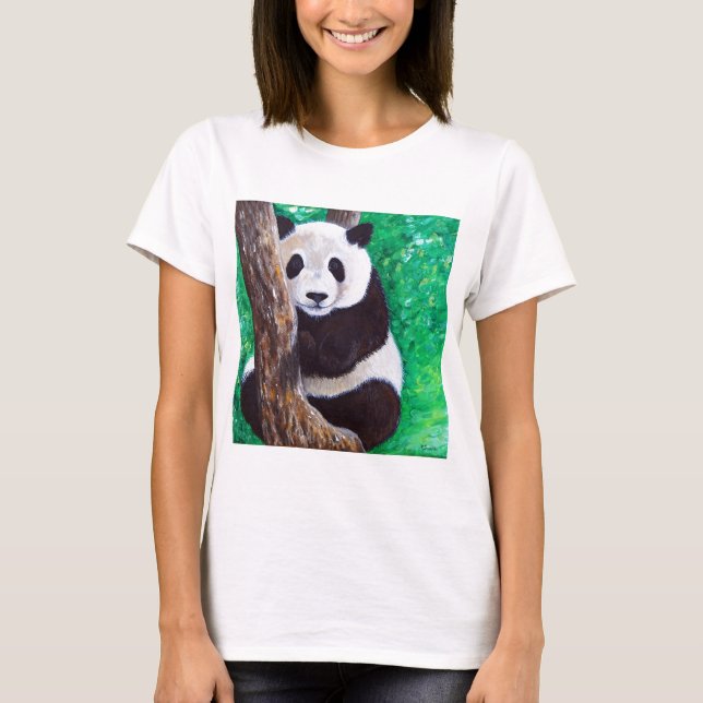Panda in einer Baummalerei T-Shirt (Vorderseite)