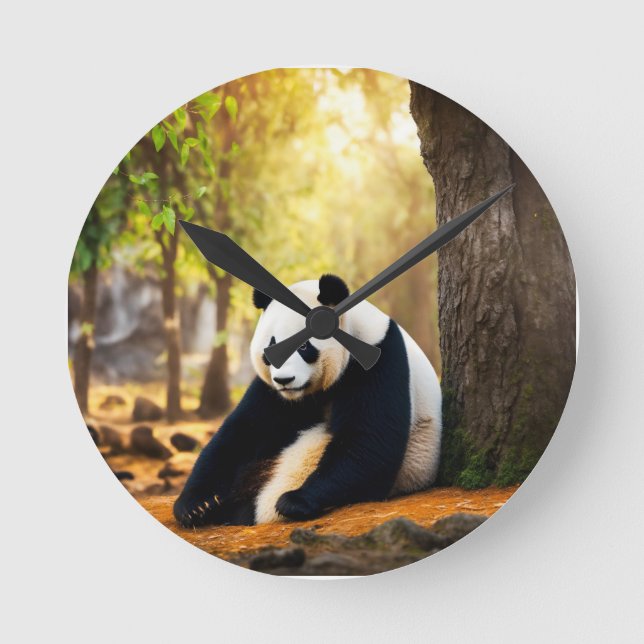 Panda in Thought – Peaceful Tree-Side Reflection T Runde Wanduhr (Vorderseite)