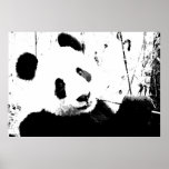 Panda Poster - Schwarz-Weiß-Panda-Gesicht<br><div class="desc">Rett Pandas - Panda Black & White Pop Art Image - Panda Portrait - Panda Face / Head Pop Art Art Digital Artwork - Protect Pandas - Nature Environment Green World - Bär / Animal Images - Retten Pandas - Retten Sie den Planeten</div>