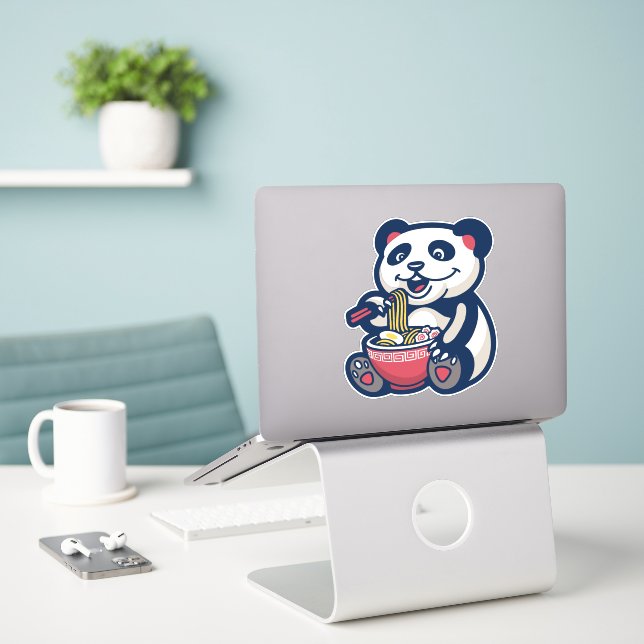 Panda Ramen Character Aufkleber (Laptop auf Schreibtisch)