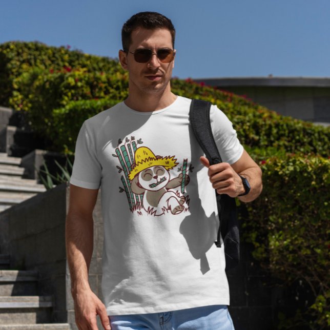 Panda Reading T-Shirt (Von Creator hochgeladen)