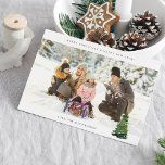 Panorama Chic H Foto - Weihnachtsbaum<br><div class="desc">Senden Sie Ihre Weihnachts- oder Urlaubswünsche mit viel Feiertagssjubeln und stilvoll mit Ihrem Panorama Chic H Foto - Weihnachtsbaum oder Weihnachtskarte. Horizontal/Landschaft Option.</div>
