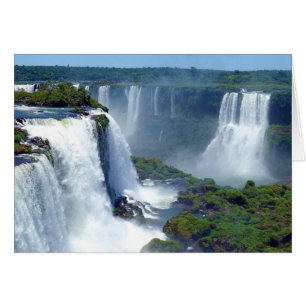Panorama der Iguazu-Wasserfälle aus Brasilien