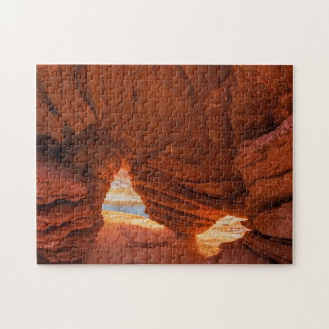 Panorama einer erodierten Sandsteinhöhle Puzzle (Horizontal)