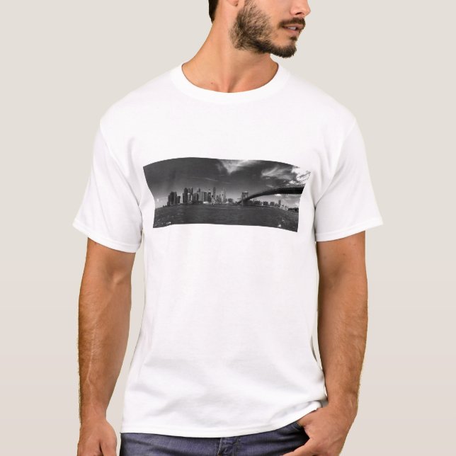 Panorama-Schwarz-weiß Brooklyn T-Shirt (Vorderseite)