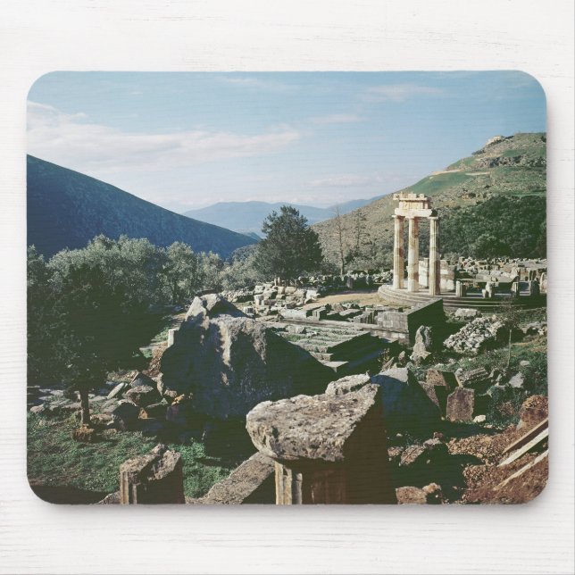 Panoramablick des Standorts mit dem tholos Tempel Mousepad (Vorne)