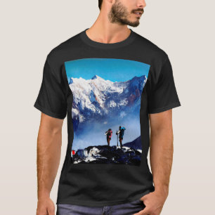 Panoramasicht auf den Ama Dablam Gipfel Everest Mo T-Shirt