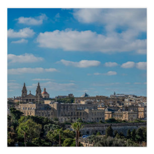 Panoramasicht auf die Altstadt von Valletta in Mal Poster