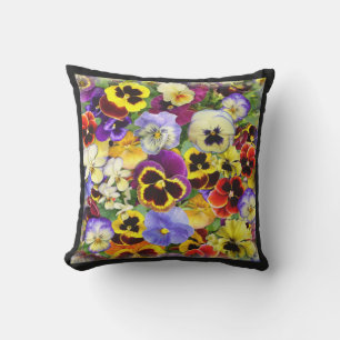 Pansy Cascade Outdoor Pillow Kissen
