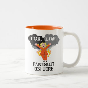 Pantsuit auf Feuer Zweifarbige Tasse