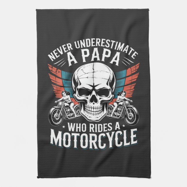 Papa Biker, der ein Motorrad fährt Geschirrtuch (Vertikal)