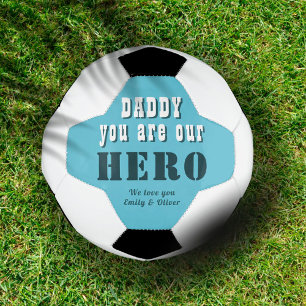 Papa, du bist unser Held Typography Vater-Tag Fußball
