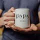 Papa Est. Datum mit Kindernamen | Moderner Text Kaffeetasse (Von Creator hochgeladen)