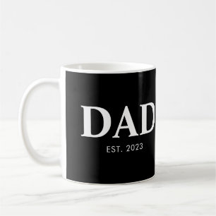 Papa hat einfaches Minimal-Text-Est-Jahr gegründet Kaffeetasse