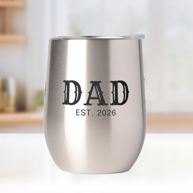 Papa hat neue Papa-Geschenke etabliert (Von Creator hochgeladen)