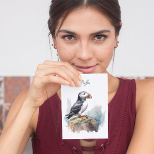 Papageientaucher auf einem Felsen Aquarell, indivi Postkarte