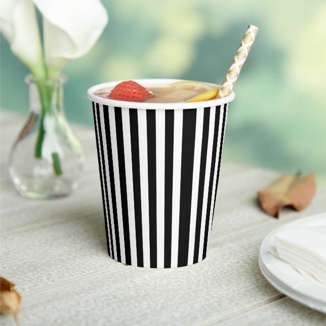 Papier Cup Black & White Strip Pappbecher (In Situ)