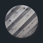 Papierplatte aus grauem Holz Pappteller<br><div class="desc">Eine attraktive,  graue Holzzaun-Papiertafel für diejenigen,  die die Fotografie von natürlichen Texturen mögen,  viele andere Stile und Farben in der Boutique,  die sich gut für einen Grillabend im Freien oder für ein Zusammensein eignen können.</div>