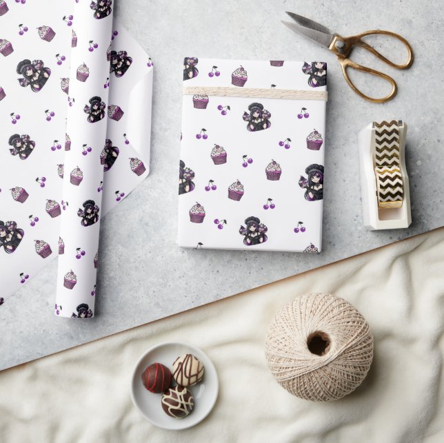 Papierrolle für lila und schwarze Cupcake Geschenkpapier (Kunsthandwerk)