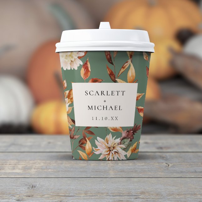 Papiersorten für die grüne Hochzeit im Herbst Pappbecher (Autumn Copper Leaves Sage Green Fall Wedding Paper Cups by Painted Paperie
)
