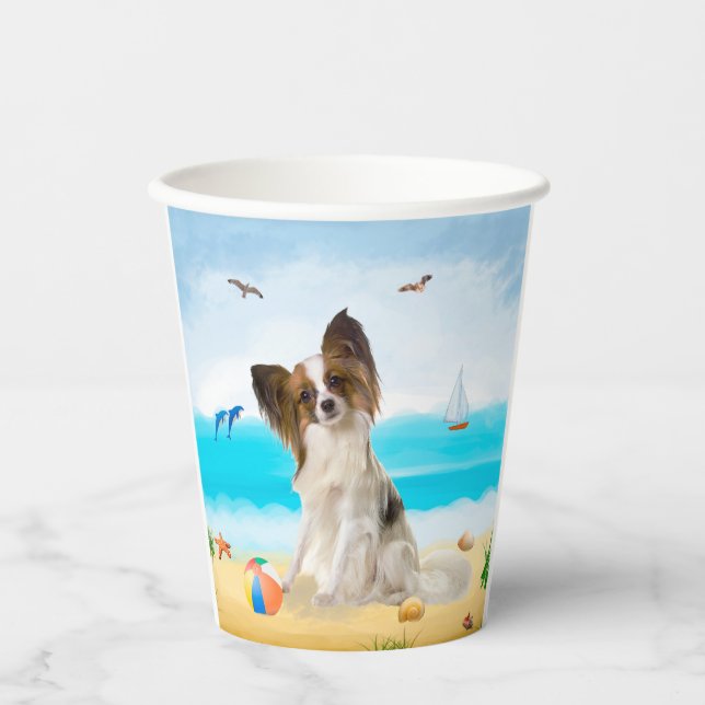 Papillon Dog on Beach Pappbecher (Vorderseite)