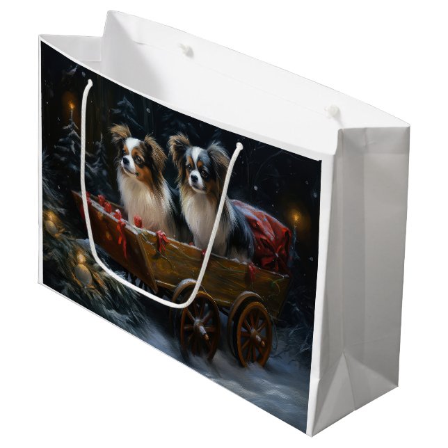 Papillon Snowy Sleigh Weihnachtsdekor Große Geschenktüte (Vorderseite Schrägansicht)