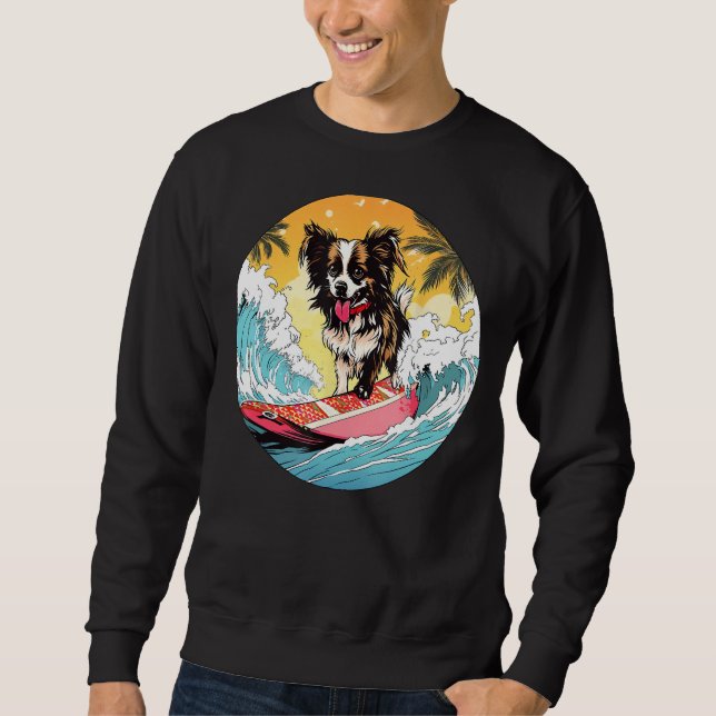 Papillon Surfing Funny Dog Beach Sweatshirt (Vorderseite)
