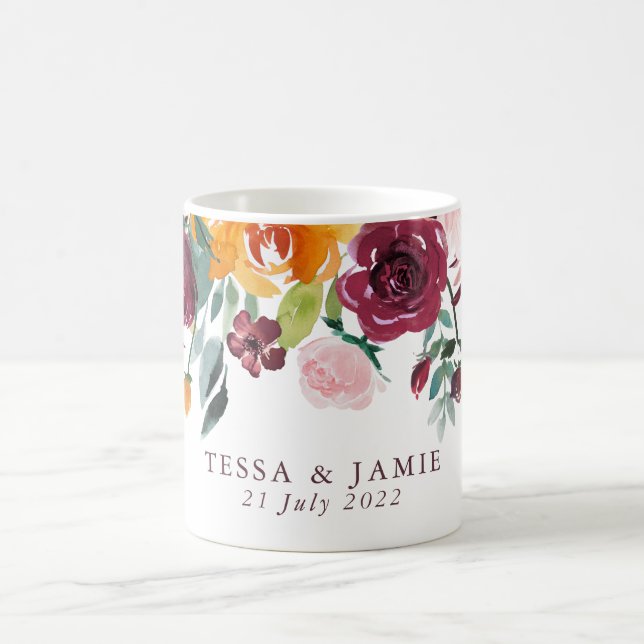 Paprika Burgundy Floral Wedding Tasse (Mittel)