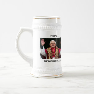 PAPST BENEDIKT XVI. BIERGLAS