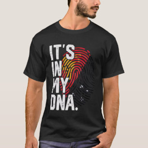 Papua-Neuguinea Roots Flagge Fingerabdruck Grafik T-Shirt