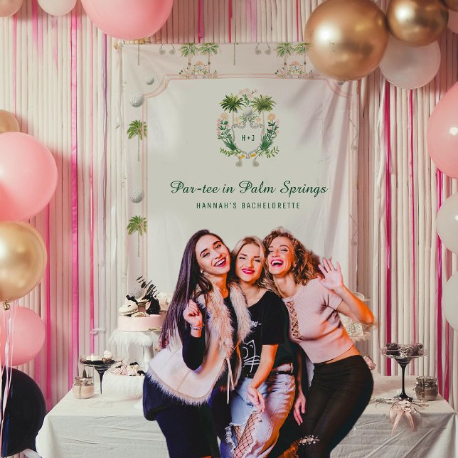 Par-T-Shirt vor dem T-Shirt | Hintergrund der Foto Wandteppich (Von Creator hochgeladen)