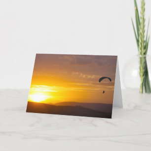 Paragleiten bei Sonnenuntergang Karte