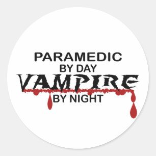 Paramedic Vampire by Night Runder Aufkleber