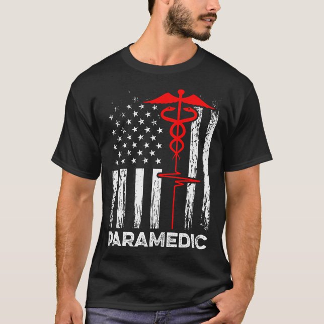 Paramedics Usa Flag Doctor Ambulance Nurse Emergen T-Shirt (Vorderseite)