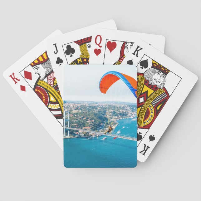 Paramotorpiloten, die über den Bosporus fliegen Spielkarten (Rückseite)