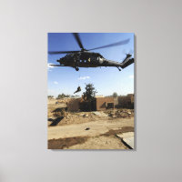 Parareskueman-Rappel aus einem HH-60 2