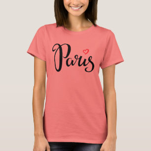 Paris-Bürsten-Beschriftung mit Herzen T-Shirt