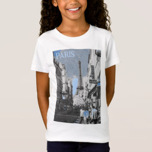 Paris, Frankreich mit einem Hauch von Blau T-Shirt