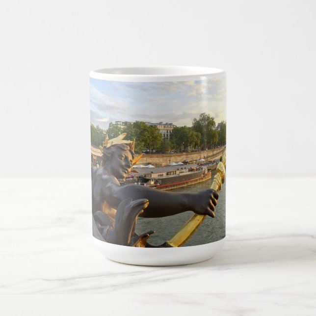 Paris. Frankreich. Pont Alexandre3   Kaffeetasse (Mittel)