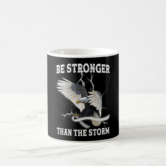 Parkinson's Awareness Eagle ist stärker als Sturm Kaffeetasse (Mittel)