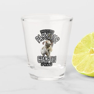 Parkour-Eichhörnchen - lustiges Freeruning Schnapsglas
