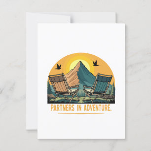Partner im Abenteuer Retro Berg Camping Postkarte